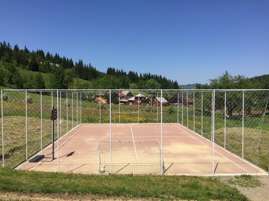 Conacul Domnitei Hotell Voronet Exteriör bild