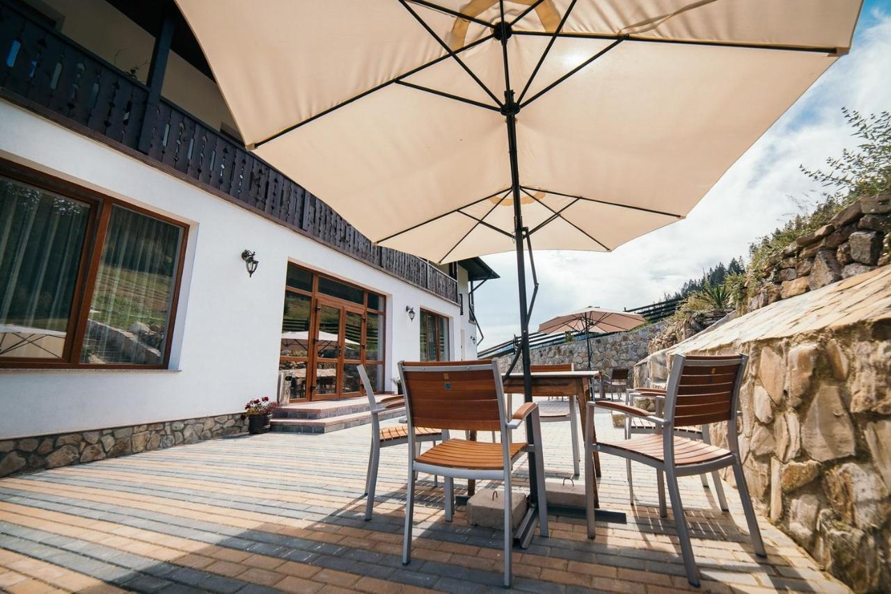 Conacul Domnitei Hotell Voronet Exteriör bild
